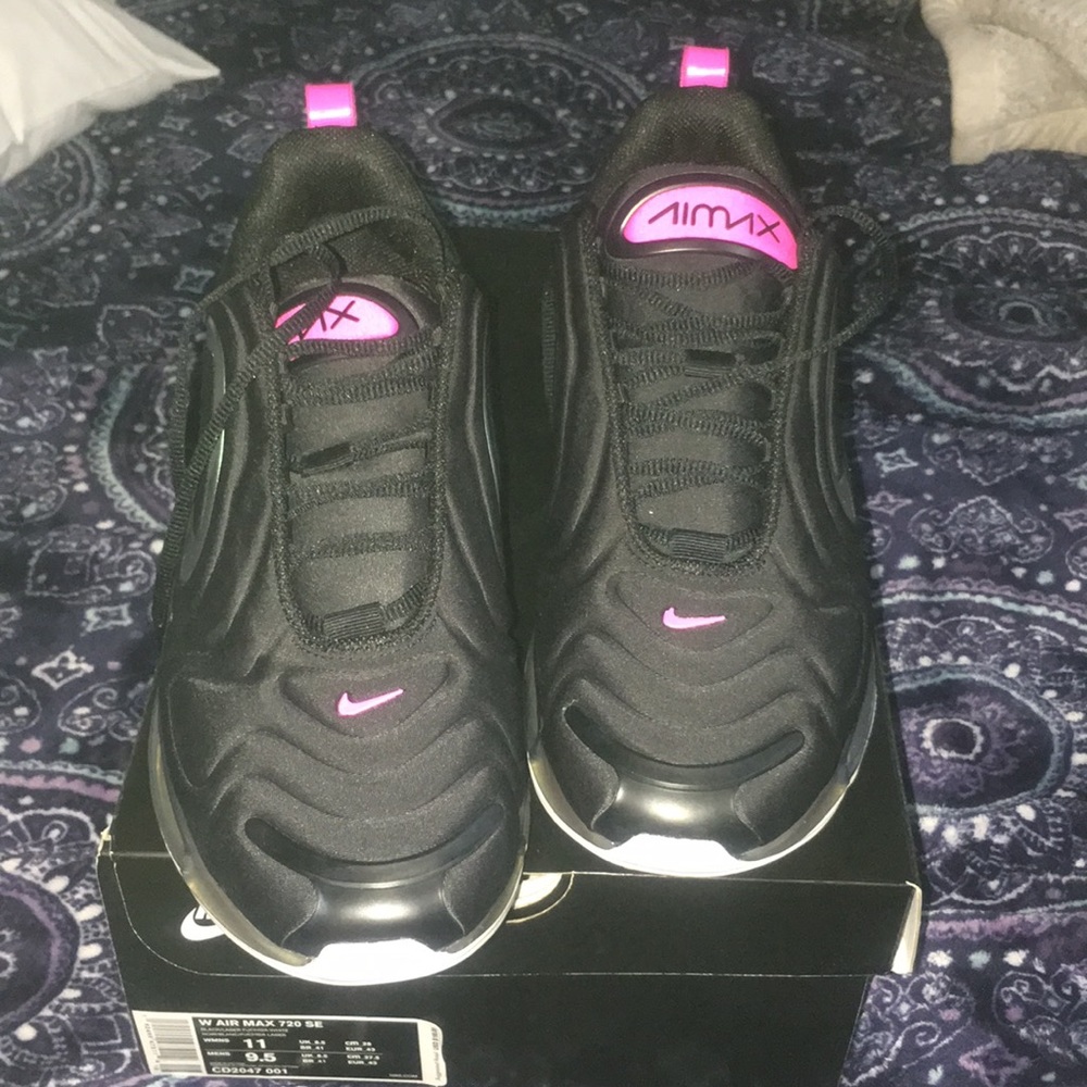 Nike Air Max 720